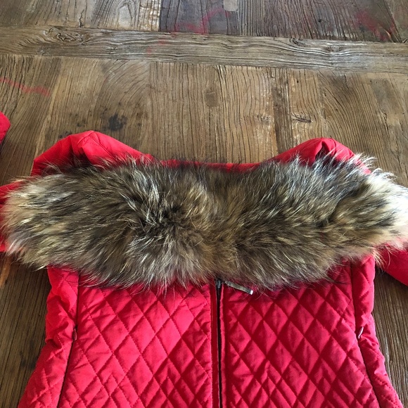 POST CARD Luxury Red Quilted Jacket with Removable Fur Collar - Sz 8 - Picture 7 of 16